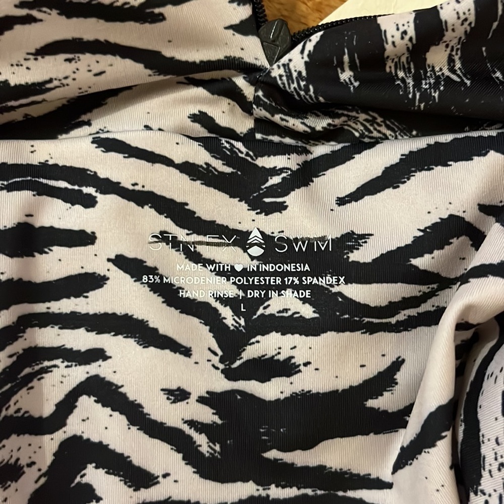 NWT Free People STONE FOX Nayda One Piece Swimsuit $190 Size Large La Tigre - Picture 14 of 15